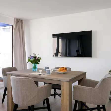 Sylter Welle Mit Kleinem Meerblick Westerland